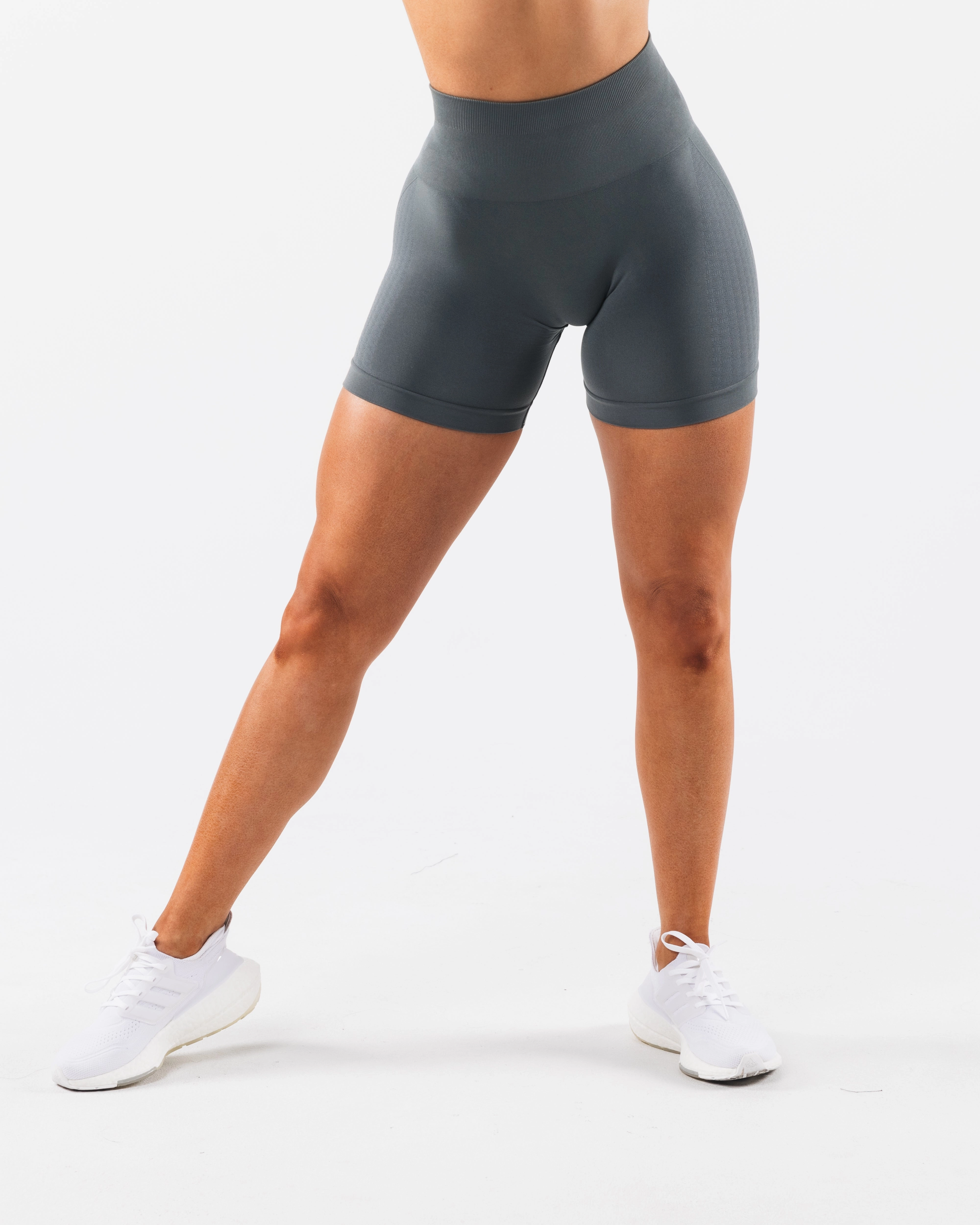 Amplify Contour Short 5" - Skyscraper