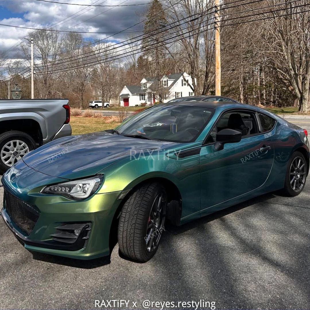 Color Shift Mamba Green Vinyl Wrap
