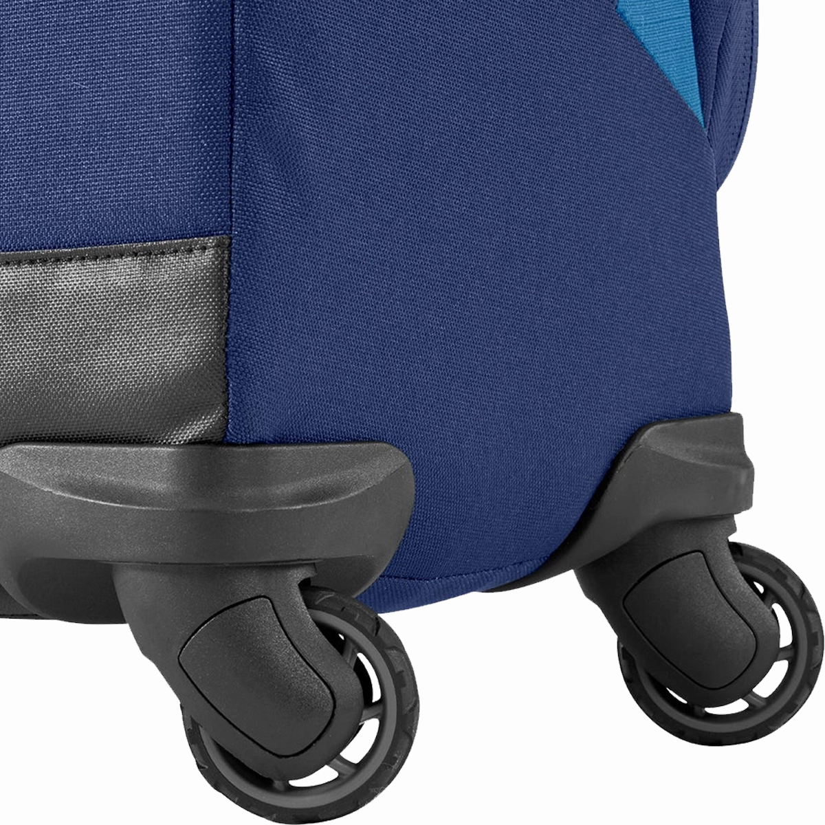 Expanse 4 Wheeled 38 L