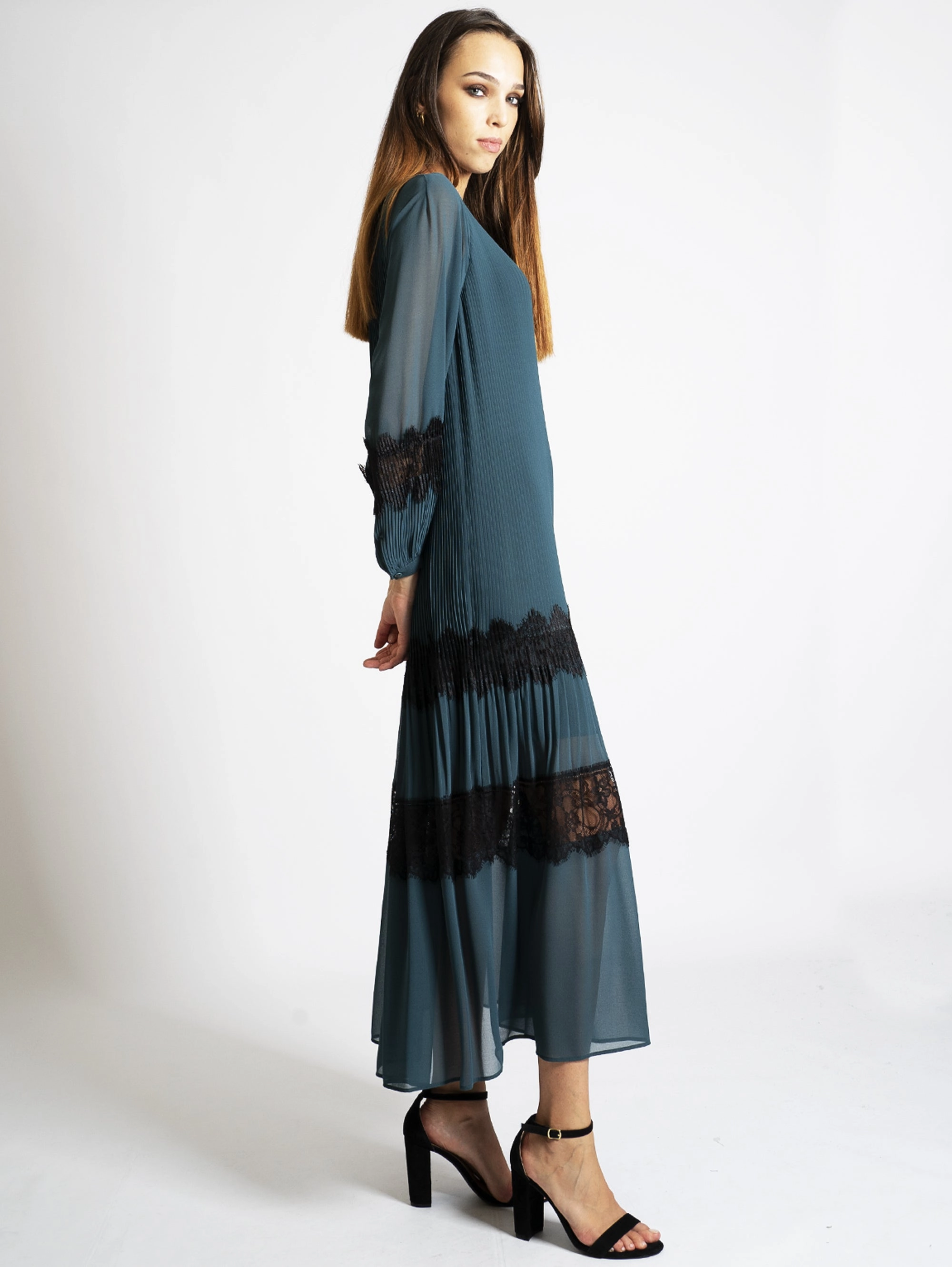 Long dress in Crepe Marocaine Dark green