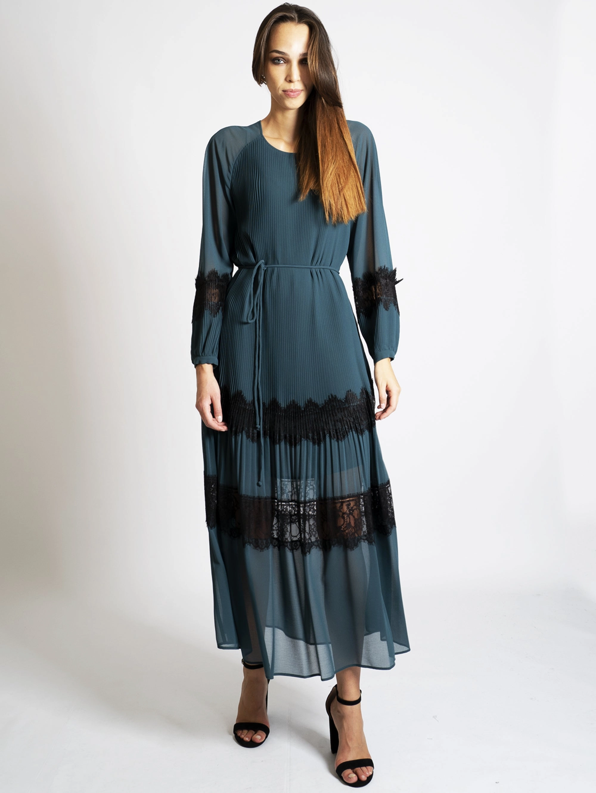 Long dress in Crepe Marocaine Dark green