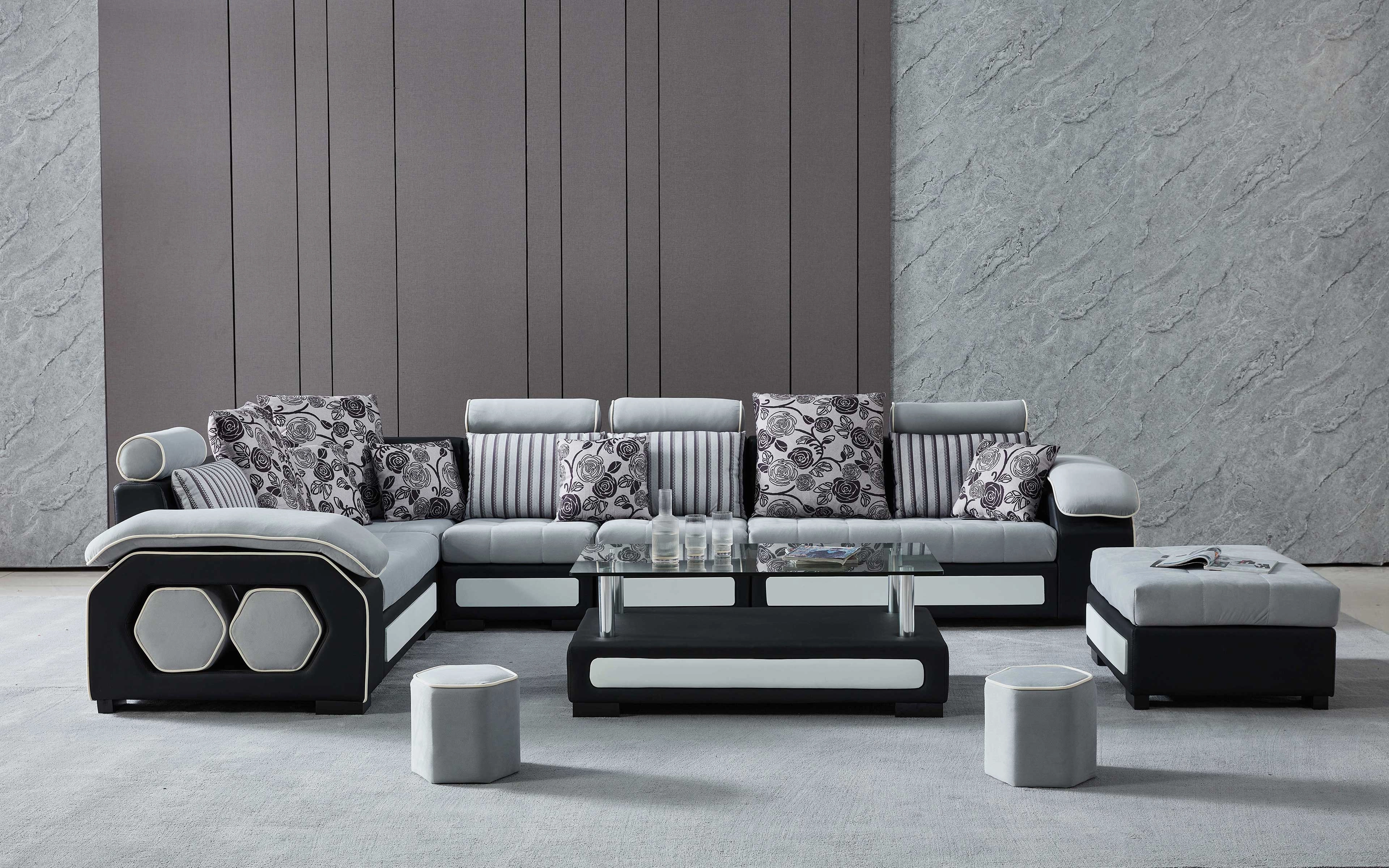 Selena Modular Tufted Sectional