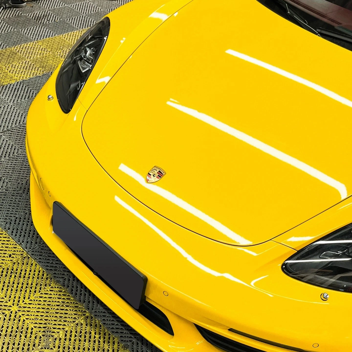 Super Gloss Corn Yellow Vinyl Wrap
